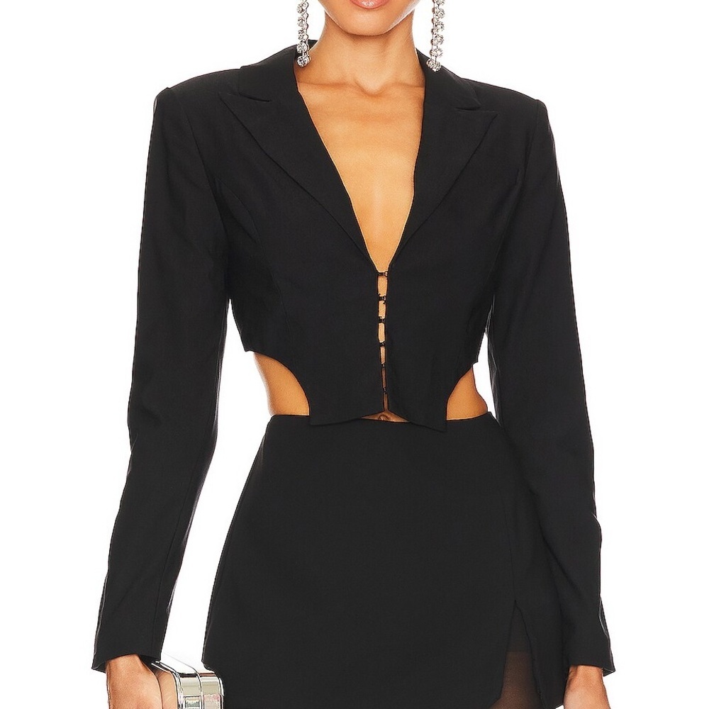 H:ours Kitt Cropped Blazer size M